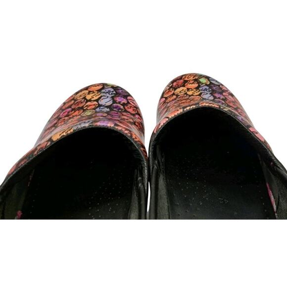 Dansko Women's Clogs Viola Dot Script Rainbow 42/11.5-12 Nurse Medical Clinical - Picture 6 of 10